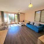 Διαμέρισμα Vip In *