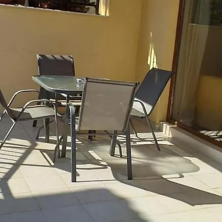 Διαμέρισμα Vip In